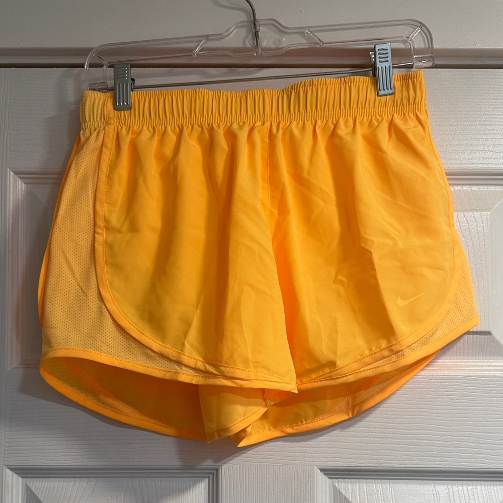 Nike Dri-Fit Shorts EUC Size Small